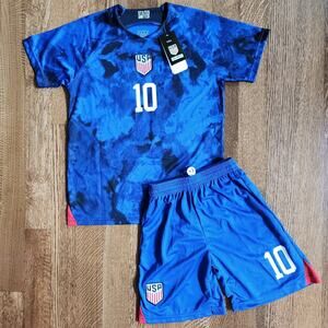 PULISIC 10 Soccer Jersey/ Short Set away game Youth Sm.